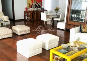 Foto 1 de Apartamento com 4 Quartos à venda, 205m² em Pituba, Salvador