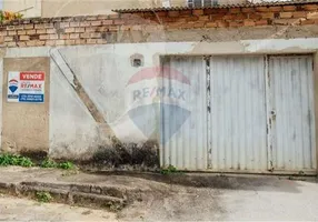 Foto 1 de Casa com 3 Quartos à venda, 128m² em Centro, Itamaraju