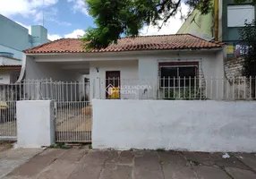 Foto 1 de Casa com 3 Quartos à venda, 205m² em Jardim Carvalho, Porto Alegre