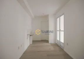 Foto 1 de Apartamento com 2 Quartos à venda, 33m² em Vila Mangalot, São Paulo