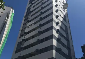 Foto 1 de Apartamento com 3 Quartos à venda, 70m² em Graças, Recife