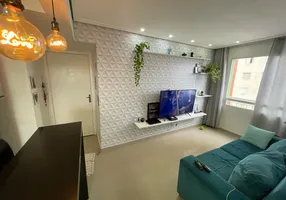 Foto 1 de Apartamento com 2 Quartos à venda, 44m² em Canhema, Diadema