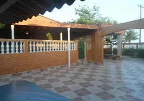 Foto 1 de Sobrado com 5 Quartos à venda, 320m² em Balneario Flórida Mirim, Mongaguá