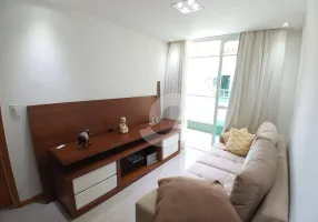 Foto 1 de Apartamento com 1 Quarto à venda, 49m² em Marazul, Niterói