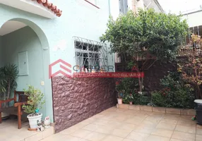 Foto 1 de Sobrado com 3 Quartos para venda ou aluguel, 160m² em Perdizes, São Paulo