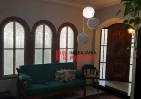 Foto 1 de Casa com 3 Quartos à venda, 185m² em Parque Sao Diogo, São Bernardo do Campo