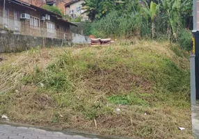 Foto 1 de Lote/Terreno à venda, 325m² em Itinga, Araquari