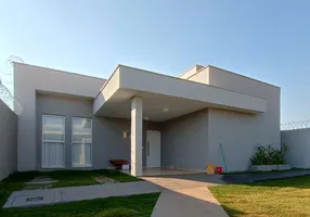 Foto 1 de Casa com 3 Quartos à venda, 92m² em Terra Prometida, Aparecida de Goiânia