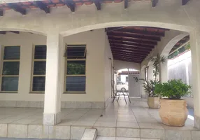 Foto 1 de Casa com 5 Quartos à venda, 300m² em Nova Mairinque, Mairinque