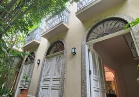 Foto 1 de Casa com 4 Quartos para venda ou aluguel, 428m² em Gávea, Rio de Janeiro