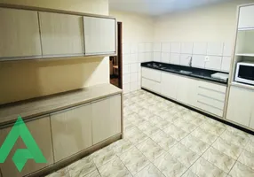 Foto 1 de Casa com 2 Quartos para alugar, 120m² em Vila Nova, Blumenau