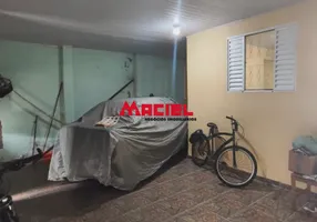 Foto 1 de Casa com 2 Quartos à venda, 65m² em Campo dos Alemães, São José dos Campos