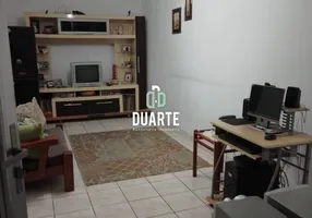 Foto 1 de Casa com 3 Quartos à venda, 184m² em Castelo, Santos