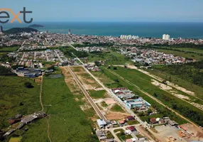 Foto 1 de Lote/Terreno à venda, 550m² em Santa Lídia, Penha