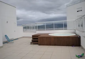 Foto 1 de Cobertura com 2 Quartos para alugar, 90m² em Capoeiras, Florianópolis