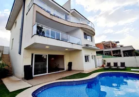 Foto 1 de Casa de Condomínio com 4 Quartos para venda ou aluguel, 413m² em Granja Viana, Carapicuíba