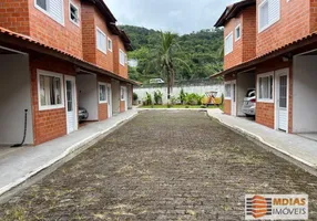 Foto 1 de Sobrado com 3 Quartos à venda, 98m² em Jardim Luciana, Mongaguá