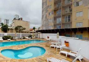 Foto 1 de Apartamento com 3 Quartos à venda, 65m² em Vila das Bandeiras, Guarulhos