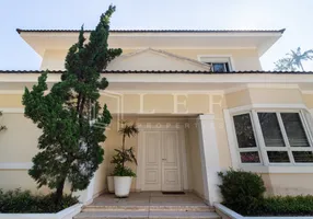 Foto 1 de Casa de Condomínio com 4 Quartos à venda, 438m² em Jardim Guedala, São Paulo