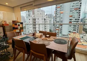 Foto 1 de Apartamento com 2 Quartos à venda, 71m² em Vila Mariana, São Paulo