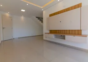 Foto 1 de Casa de Condomínio com 3 Quartos à venda, 87m² em Interlagos, São Paulo