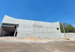 Foto 1 de Galpão/Depósito/Armazém para alugar, 750m² em Parque Novo Mundo, São Carlos