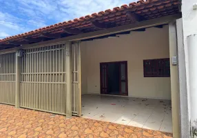 Foto 1 de Casa com 3 Quartos para alugar, 117m² em Conjunto Cachoeira Dourada, Goiânia