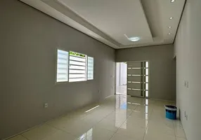 Foto 1 de Casa com 3 Quartos à venda, 198m² em Centro, Guararema