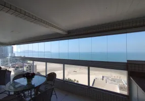 Foto 1 de Apartamento com 3 Quartos à venda, 131m² em Campo da Aviação, Praia Grande