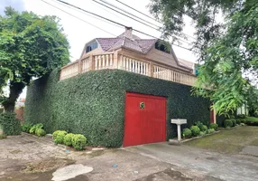 Foto 1 de Casa com 4 Quartos à venda, 330m² em Cajuru, Curitiba