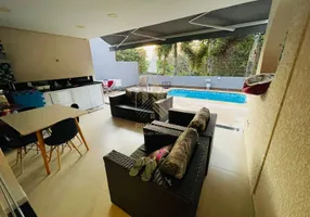 Foto 1 de Casa de Condomínio com 3 Quartos à venda, 230m² em Terras de Atibaia, Atibaia