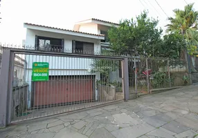 Foto 1 de Casa com 5 Quartos à venda, 450m² em Vila Ipiranga, Porto Alegre