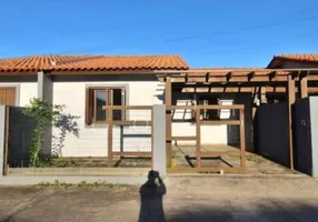 Foto 1 de Casa com 2 Quartos à venda, 54m² em , Arroio do Sal