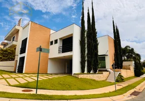 Foto 1 de Casa de Condomínio com 3 Quartos para venda ou aluguel, 300m² em Swiss Park, Campinas