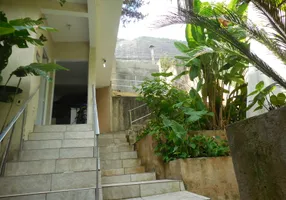 Foto 1 de Casa com 6 Quartos à venda, 220m² em Alto da Boa Vista, Rio de Janeiro