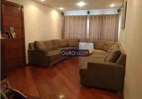 Foto 1 de Sobrado com 3 Quartos para alugar, 247m² em Chácara Cruzeiro do Sul, São Paulo