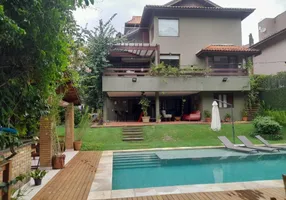 Foto 1 de Casa de Condomínio com 5 Quartos à venda, 450m² em Granja Viana, Carapicuíba