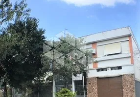 Foto 1 de Imóvel Comercial com 3 Quartos à venda, 222m² em Santa Maria Goretti, Porto Alegre