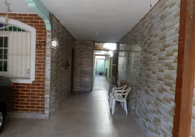 Foto 1 de Casa com 2 Quartos à venda, 75m² em Cidade Ocian, Praia Grande