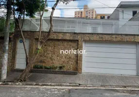 Foto 1 de Casa com 3 Quartos à venda, 229m² em Parque São Domingos, São Paulo