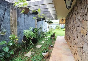 Foto 1 de Casa com 4 Quartos para venda ou aluguel, 740m² em Lapa, São Paulo