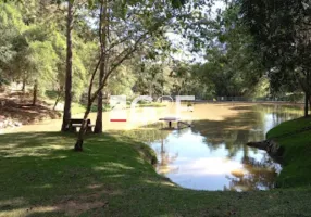 Foto 1 de Fazenda/Sítio com 2 Quartos à venda, 150m² em Chácaras Alpina, Valinhos