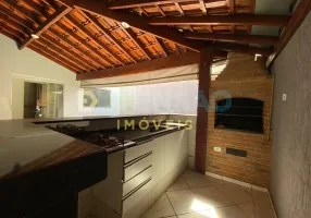 Foto 1 de Casa com 3 Quartos à venda, 135m² em Planalto, Araçatuba