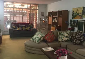 Foto 1 de Casa com 3 Quartos à venda, 320m² em Itaim Bibi, São Paulo