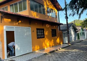 Foto 1 de Sobrado com 4 Quartos à venda, 260m² em Domingos Martins, Domingos Martins