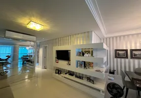 Foto 1 de Apartamento com 4 Quartos à venda, 382m² em Meia Praia, Itapema