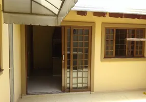 Foto 1 de Casa com 2 Quartos à venda, 70m² em Guatupe, São José dos Pinhais