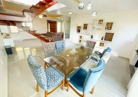 Foto 1 de Casa com 3 Quartos à venda, 313m² em Costazul, Rio das Ostras