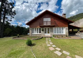 Foto 1 de Casa com 4 Quartos para venda ou aluguel, 246m² em Quebra Frascos, Teresópolis