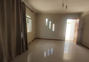 Foto 1 de Casa com 3 Quartos para alugar, 100m² em Jardim Ivana, São Paulo